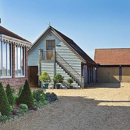 The Pheasantry Bed & Breakfast Уимъндхам Екстериор снимка